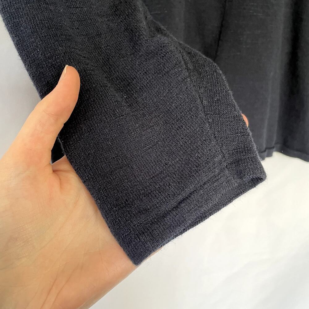 J. Jilll navy blue knit sweater long sleeves v-neck cotton linen women's size MP - Picture 4 of 7
